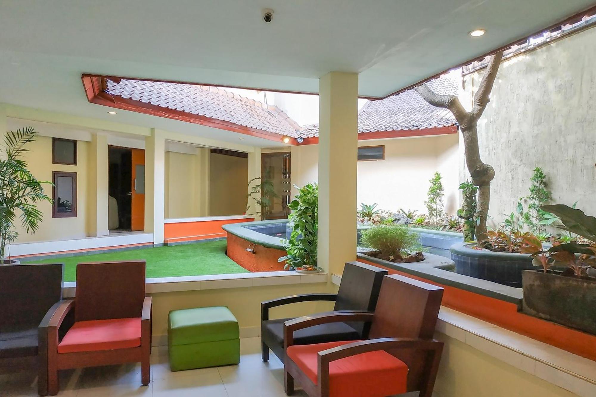Flagship 2688 Guntur Hotel Denpasar Kültér fotó